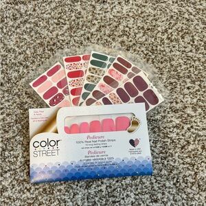 Color street pedicure and 5 nail wraps